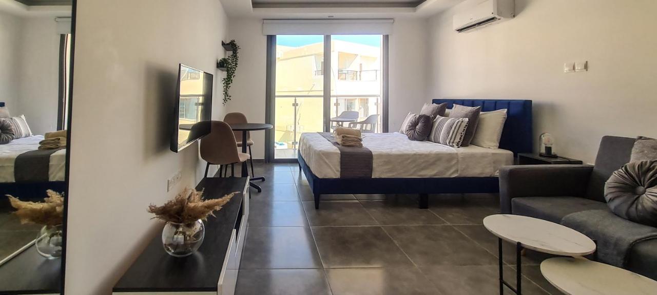Phaedrus Living: Seaside Luxury Flat Athina 116 Apartment Paphos Exterior photo